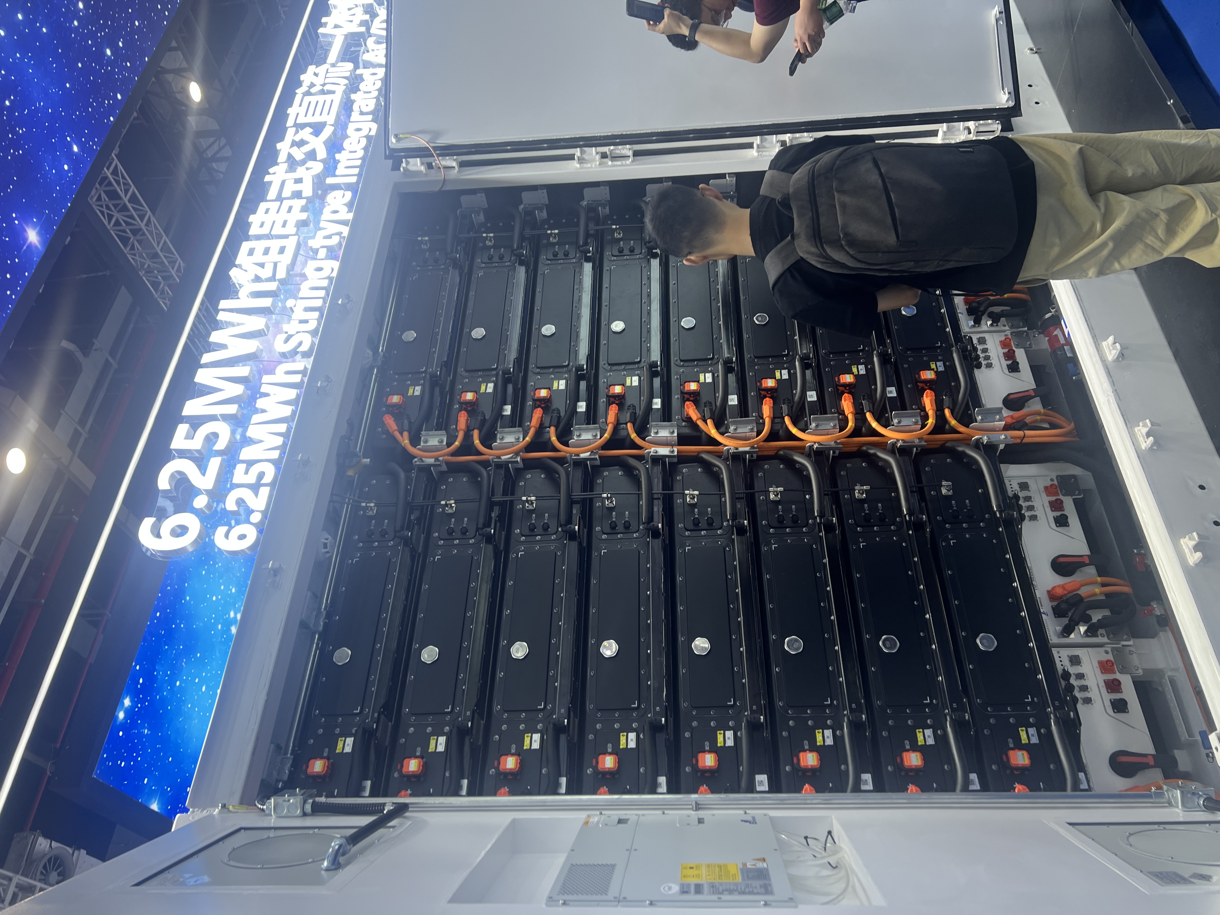 6.25 MWh industrial battery energy storage system in a single container at SNEC PV Power Expo 2026
